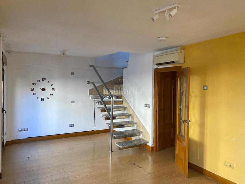 Foto 12c2312d-b1f6-41de-bc7f-f3b4530d32a1. Dúplex duplex en venta zona centrocuatro caños en Alcalá de Henares