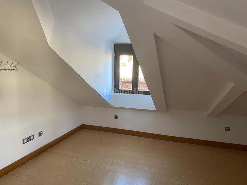 Foto 7e47d1ed-d99e-4caf-b142-ce99f2246b64. Dúplex duplex en venta zona centrocuatro caños en Alcalá de Henares