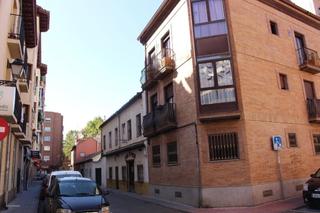 Zweistöckige Wohnung in Pryconsa-Juan de Austria. Duplex en venta en alcalá de henares  zona centrojuan de austria