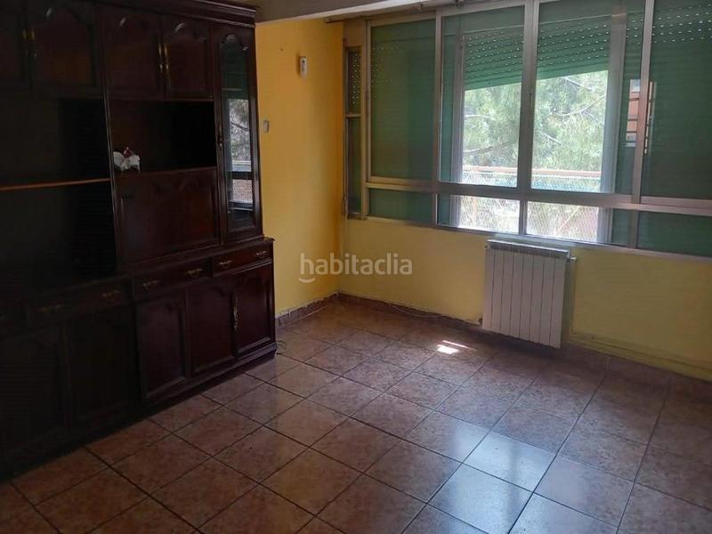 Foto 03154203-12f5-43c4-a16b-784c18d20ea3. Piso oportunidad de inversión en Moscardó, piso para reformar en Madrid