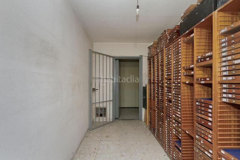 Foto fa700047-47cc-45f6-95dd-95742eb2b4ff. Locale commerciale in Simancas Madrid