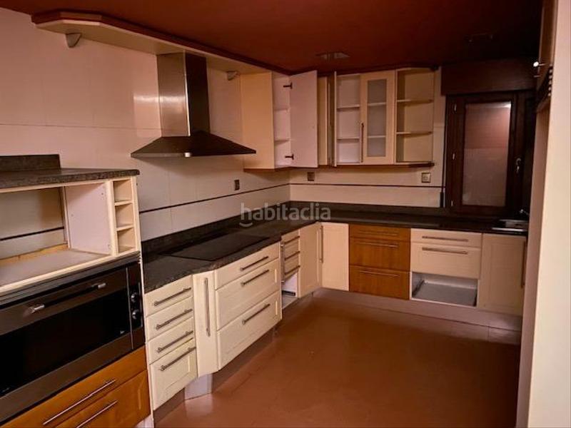 Foto 001e1dc1-8268-41af-9db3-a4a210d90586. Chalet avec chauffage parking piscine dans Pino Alto-Navarredonda Valdemorillo