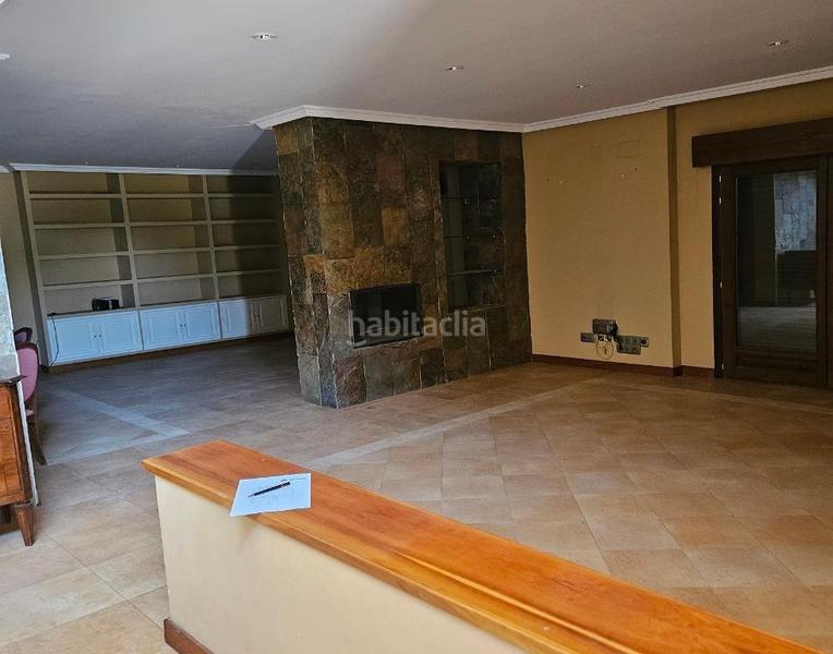 Foto 6e8c2694-7852-4587-a6b4-1c690d010edf. Chalet avec chauffage parking piscine dans Pino Alto-Navarredonda Valdemorillo