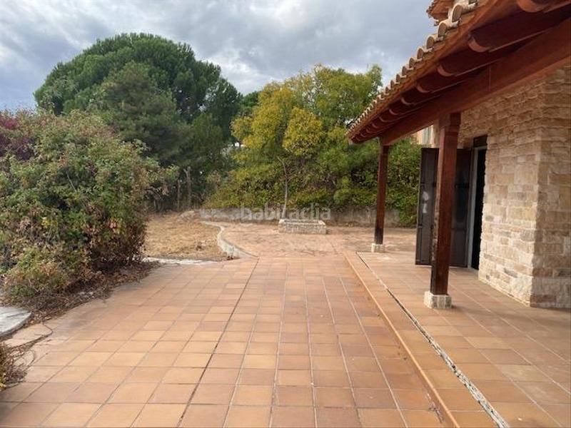 Foto faa65aaf-23bb-4335-9e98-cbfe0207a342. Chalet avec chauffage parking piscine dans Pino Alto-Navarredonda Valdemorillo