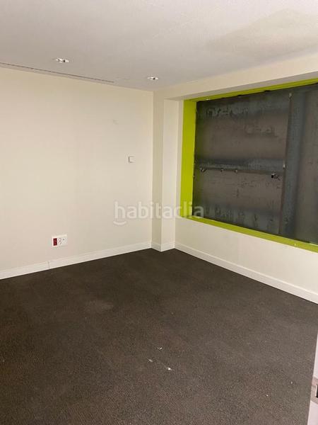 Foto 96073166-f893-485e-9789-762b27e8911f. Local comercial  en zona Apóstol Santiago, en Madrid