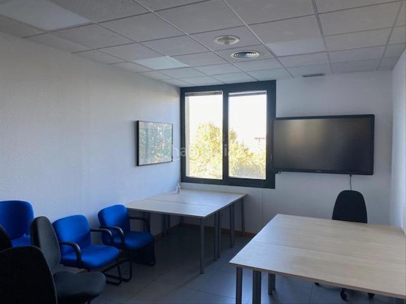 Foto 8f405ef0-22d6-47cd-adbf-04c08b3c6d33. Lloguer oficina amb calefacció aparcament a El Caño-Maracaibo Rozas de Madrid (Las)