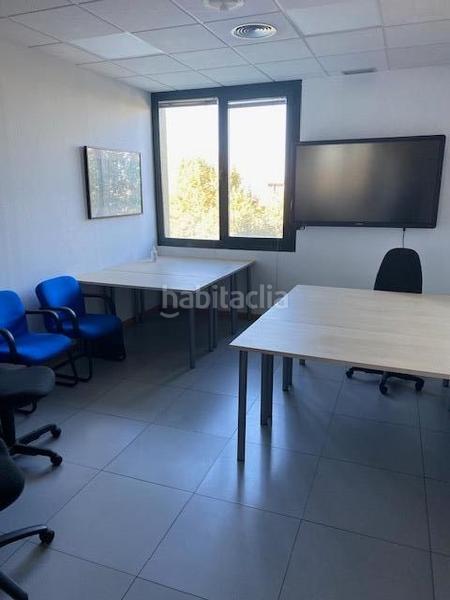 Foto 1c037ca6-8374-4200-bd1f-ba82aee411f1. Rent office space with heating parking in El Caño-Maracaibo Rozas de Madrid (Las)