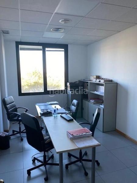 Foto 626b995c-f392-48b2-b218-0793b6a132da. Rent office space with heating parking in El Caño-Maracaibo Rozas de Madrid (Las)