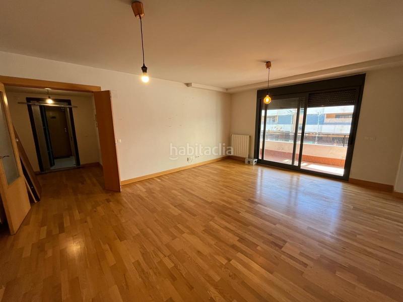 Foto 5e366ad5-5085-4ec0-bdf1-7eab6ad4a81e. Appartamento in calle jose antonio andres rguez 5 in Yebes