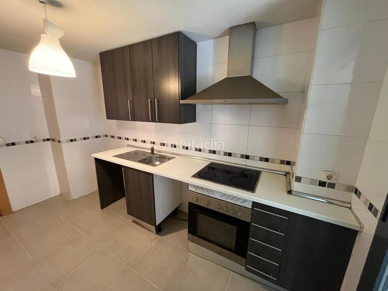 Foto 702c62a8-4671-4491-8ba7-a152d3aa1595. Appartamento in calle jose antonio andres rguez 5 in Yebes