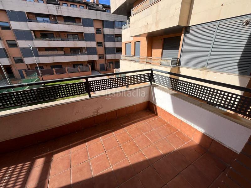 Foto 98a27eb3-3dd2-4fd8-8416-65152f3bda8a. Appartamento in calle jose antonio andres rguez 5 in Yebes