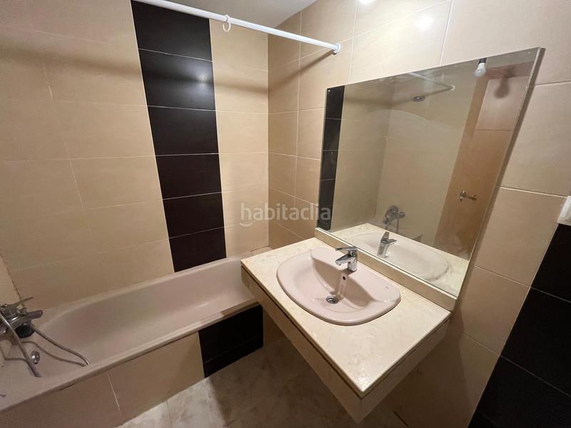 Foto ae2d01d4-cd1f-4849-b4b1-2c22f4e0d4c0. Appartamento in calle jose antonio andres rguez 5 in Yebes