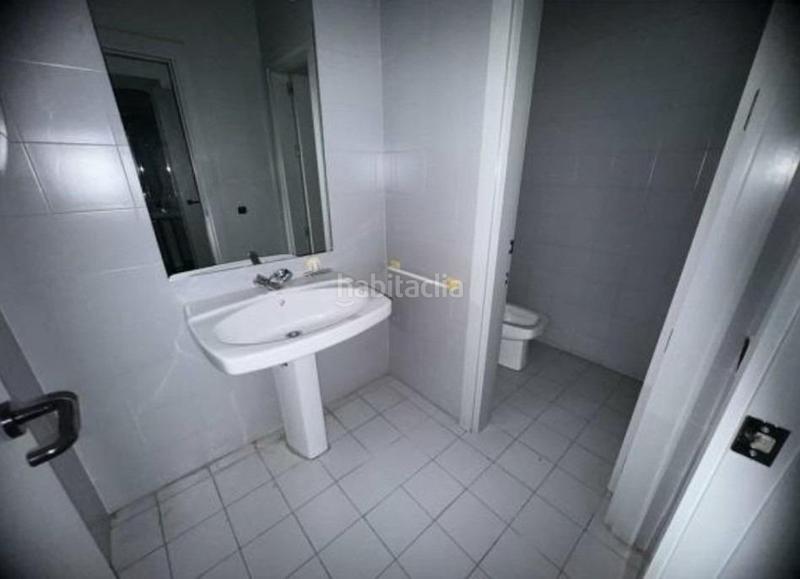 Foto 03e8d4ef-2415-42f5-b6f3-9adc33ee9870. Alquiler local comercial venta local comercial en mostoles en Móstoles