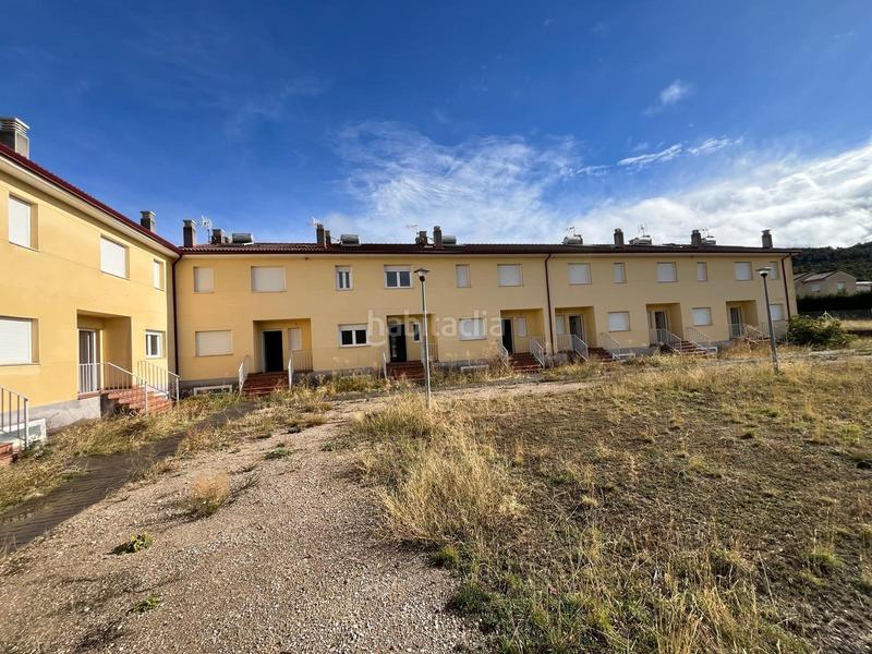 Foto 131c57a5-6c07-4250-9650-6891fa77e4e6. Chalet dans calle fuente 77 dans Albalate de Zorita