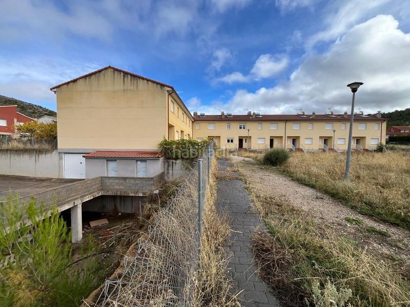 Foto 47cc7af7-b29c-48b2-a9a2-ad814f96d2ed. Chalet dans calle fuente 77 dans Albalate de Zorita