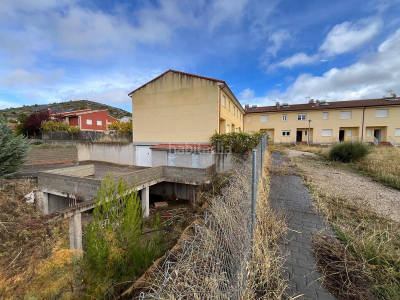 Foto b103180b-b788-46aa-a291-2fa7b037a85d. Chalet dans calle fuente 77 dans Albalate de Zorita