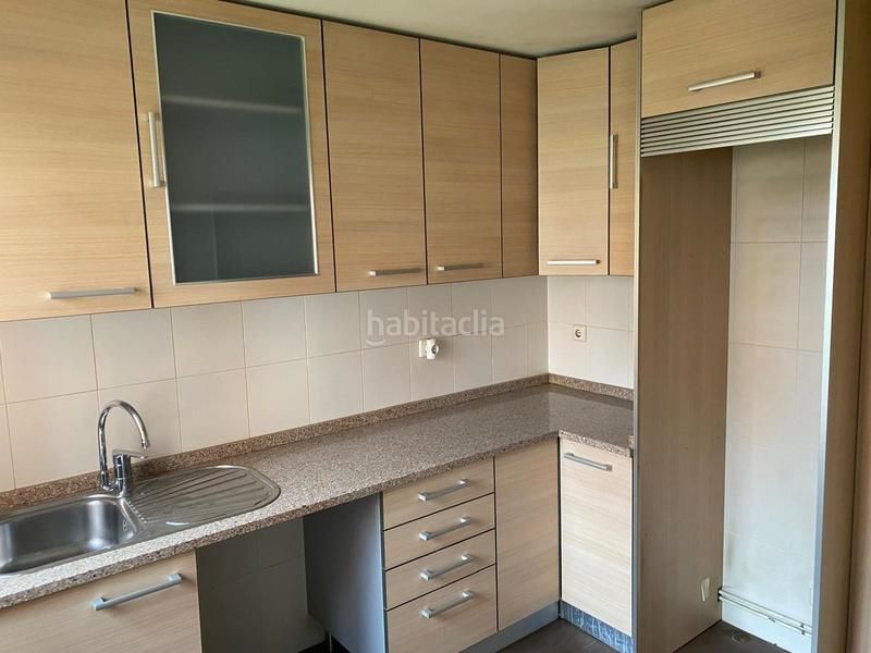 Foto 0868581a-e2c2-48d9-84f8-9296f0ca2f0e. Flat with heating in Los Ángeles Madrid