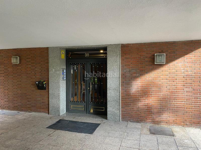 Foto a99c4b2e-1b56-4c8c-aebd-a4b6c4371eb0. Flat with heating in Los Ángeles Madrid