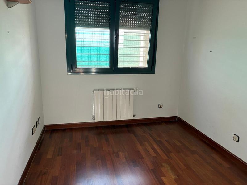 Foto 04fac852-89eb-439f-a868-0df63437e19e. Flat in avenida maría moliner 5 in Yebes - valdeluz Yebes