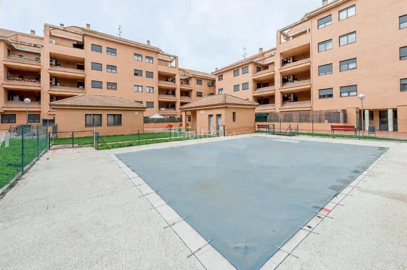 Foto f0c8f99f-2186-4e3c-9b8c-215ebc6b04eb. Flat in avenida maría moliner 5 in Yebes - valdeluz Yebes