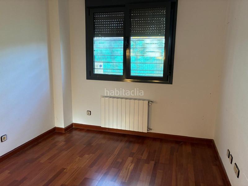 Foto f1f53b59-3663-414d-942a-d5a6301c25d2. Flat in avenida maría moliner 5 in Yebes - valdeluz Yebes