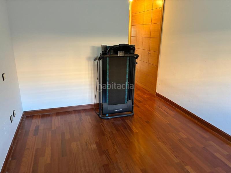 Foto f3850747-abad-474d-88c4-65cd0fb9f0c2. Flat in avenida maría moliner 5 in Yebes - valdeluz Yebes