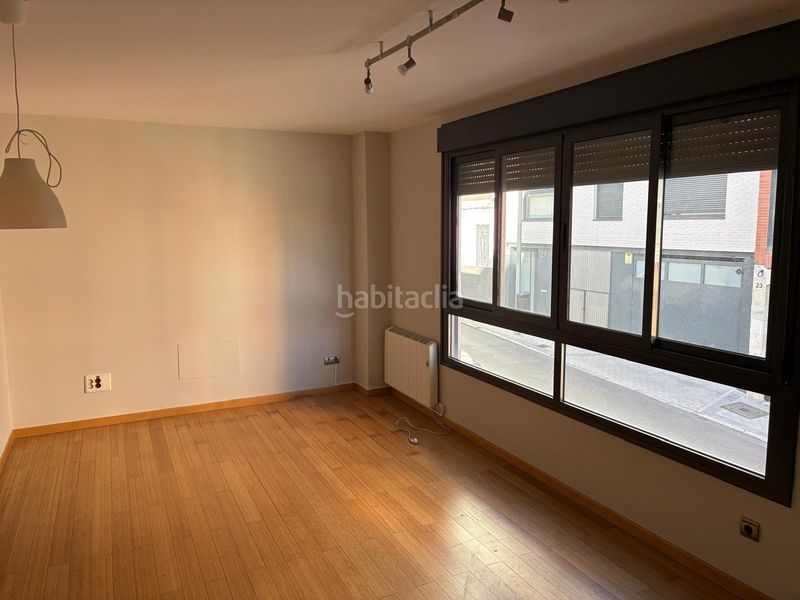 Foto 0c2b7aaa-9d93-4fe7-803e-f3afca8c49d1. Pis a Guindalera Madrid