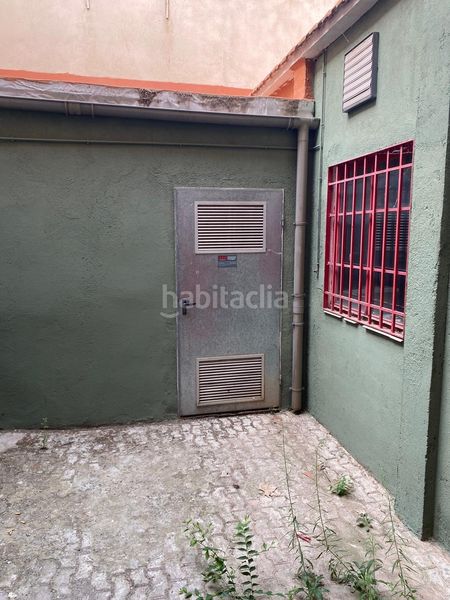 Foto eba243e8-7898-4b5e-920b-da5746ea8922. Edifici a Pradolongo Madrid