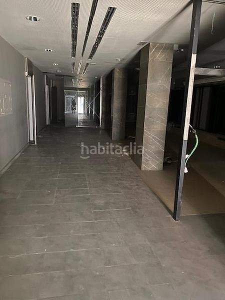 Foto ff39e20e-2ea2-49f4-98ae-a73c689998e6. Local comercial  en venta en carabanchel en Madrid