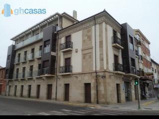 Édifice  Calle san juan. Edificio hotel en venta en medina de rioseco, valladolid