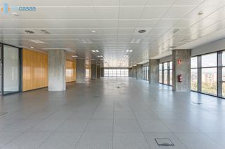 Rent Office space in El Clavín-Valdeluz. Oficina en alquiler en guadalajara. torre de cristal.