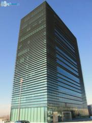 Rent Office space  Avenida de eduardo guitián. Oficina en alquiler en guadalajara. torre de cristal.
