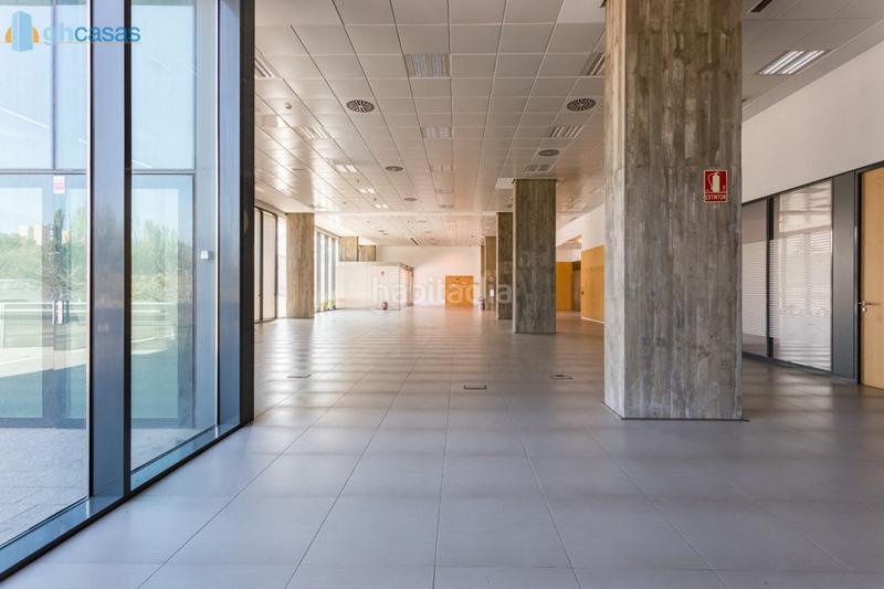 Foto 5f3f356c-a204-4689-9b19-a1c7726a5645. Alquiler local comercial local en alquiler . torre de cristal. en Guadalajara