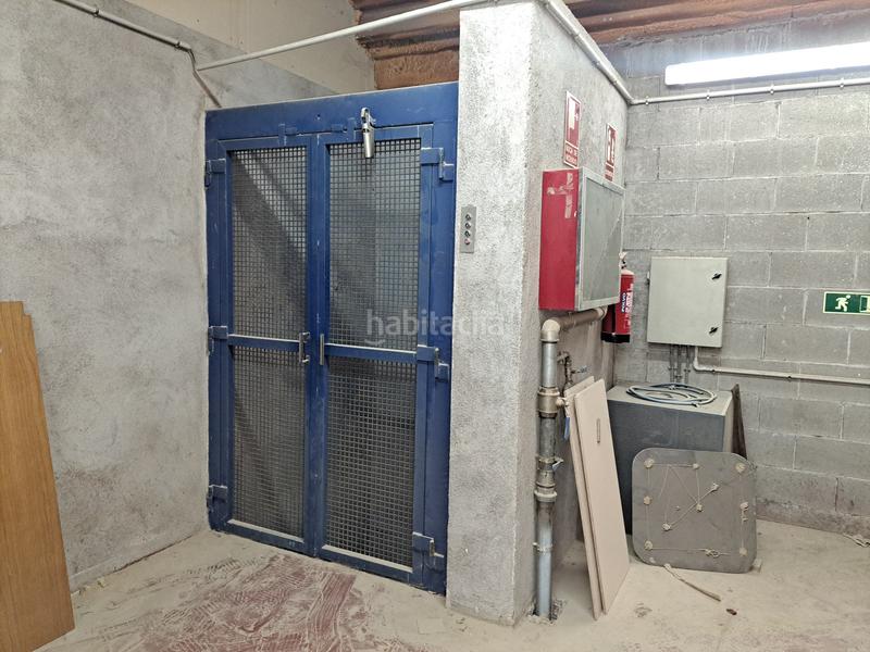 Foto f7d611f3-d302-45b9-9f85-5c10519f25eb. Local comercial en Balenyà