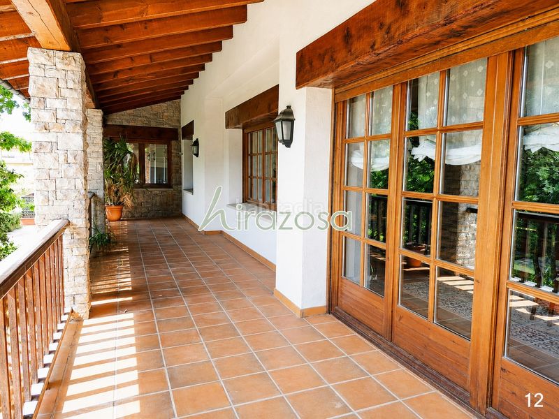 Foto a3645509-2339-49d0-85a3-b977b9acd639. Casa amb calefacció aparcament a Aiguafreda