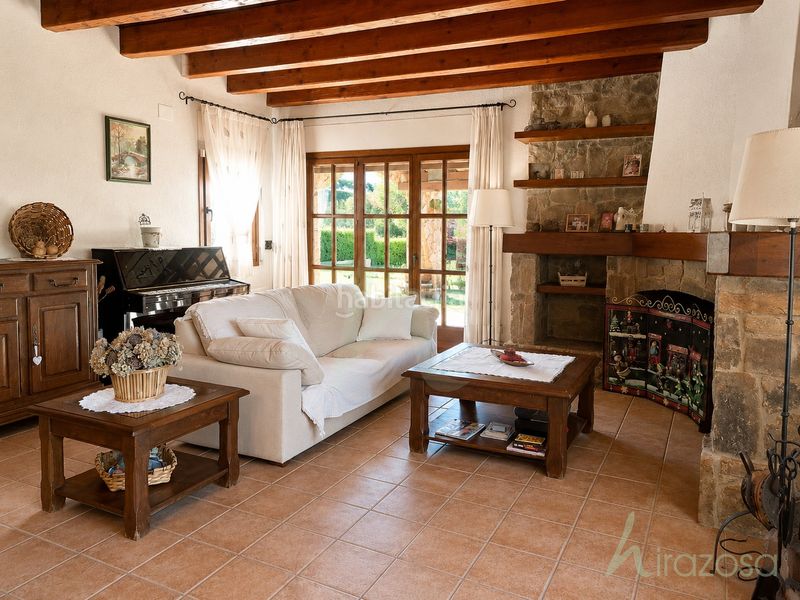 Foto a9010522-16b2-452c-93ba-8fe79c75c229. Casa amb calefacció aparcament a Aiguafreda