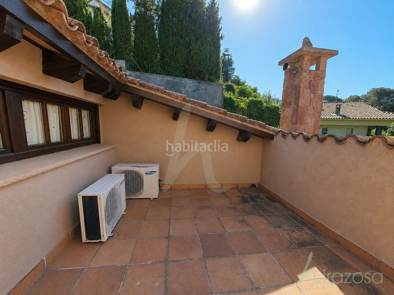 Foto e80681f0-892d-47f3-b204-6c656ac4cb0a. Casa amb calefacció aparcament a Aiguafreda