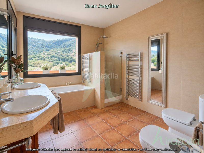 Foto 1b63cb3f-fc58-4ca3-aa05-58d243aa5e98. Casa amb calefacció aparcament piscina a Aiguafreda