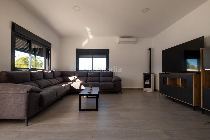 Foto c97a7cfb-6512-413f-9879-f89fa95bad88. Chalet con riscaldamento parcheggio piscina in Costa Esuri Ayamonte