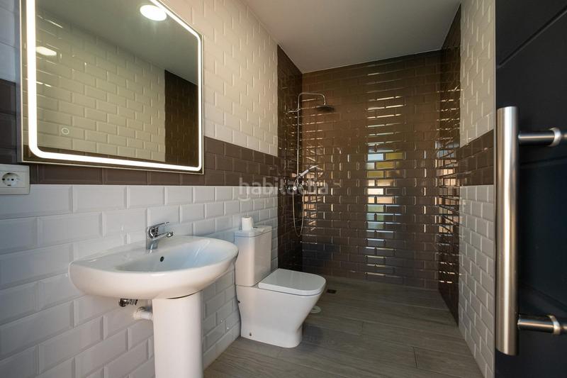 Foto fd8689ab-0f7b-48d6-af46-03675da05ef3. Chalet con riscaldamento parcheggio piscina in Costa Esuri Ayamonte