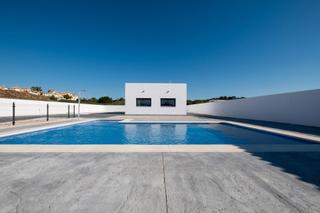 Xalet  Paseo blasco ibañez. Obra nueva chalet independiente distribuido en una sola planta