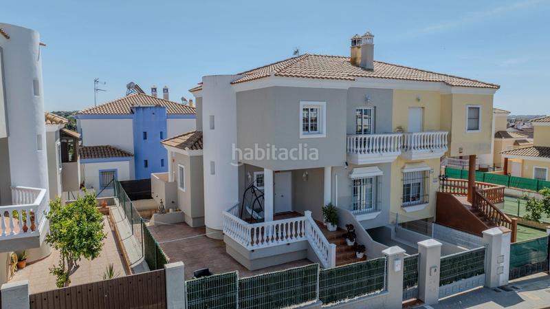 Foto 0722c444-de49-433b-8587-08104b22503a. Casa aparellada amb aparcament a Ayamonte ciudad Ayamonte