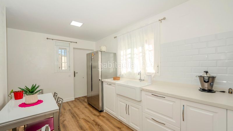 Foto 130c83f8-93ef-48ea-a1b1-53ea0c26d2aa. Casa aparellada amb aparcament a Ayamonte ciudad Ayamonte