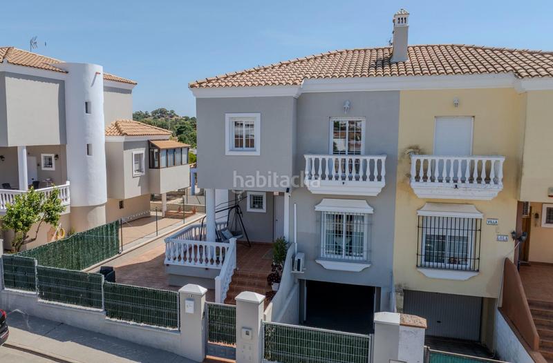 Foto 86e3e643-d32a-4969-9218-e697b6a2820b. Casa aparellada amb aparcament a Ayamonte ciudad Ayamonte