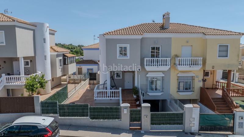 Foto d4b0729e-8e8c-4bb7-ad67-2ab9647cf4cd. Casa aparellada amb aparcament a Ayamonte ciudad Ayamonte