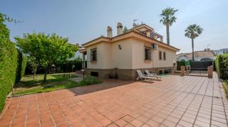 Xalet  Calle valencia. Casa independiente de 4 dormitorios
