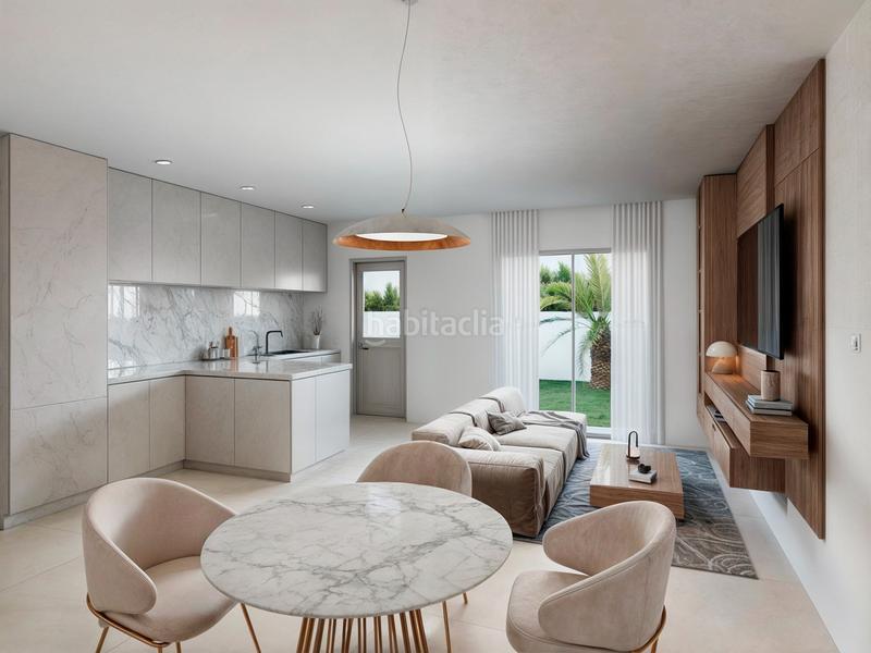 Foto a2e247b5-b646-4a72-a16c-8a759a383290. Casa adossada 205m<sup>2</sup> amb aparcament a Ayamonte ciudad Ayamonte