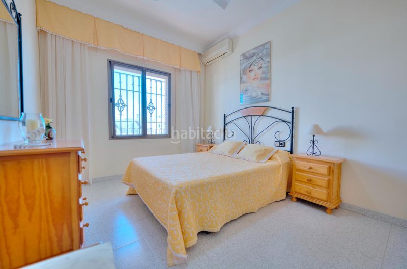 Foto 3f5f9ad2-79b9-46a8-a998-e48050f99df4. Casa adossada amb aparcament a Ayamonte ciudad Ayamonte