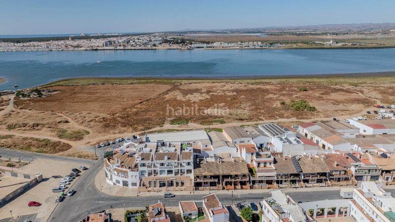 Foto 8305ae01-fdb5-4ca0-83f1-70309b0b775a. Casa adossada amb aparcament a Ayamonte ciudad Ayamonte