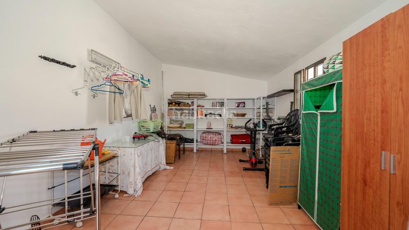 Foto b708c89a-6fc9-485e-8ab8-36f236960e98. Casa adossada amb aparcament a Ayamonte ciudad Ayamonte